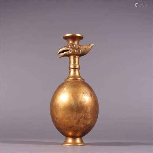 A Gilt Bronze Vase with Phoenix Pattern