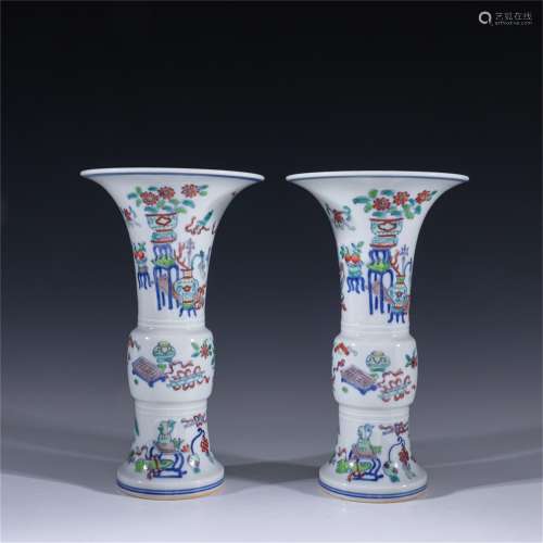 Pair of Dou-Cai Glazed Porcelain Vases