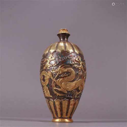 A Gilt Silver Meiping Vase with Dragon Pattern