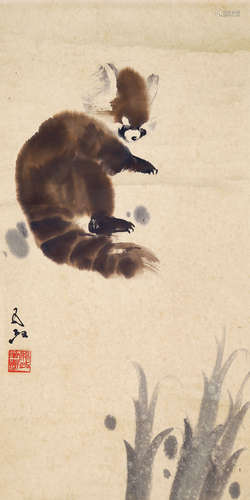 王为政（b.1944） 小熊猫 设色纸本