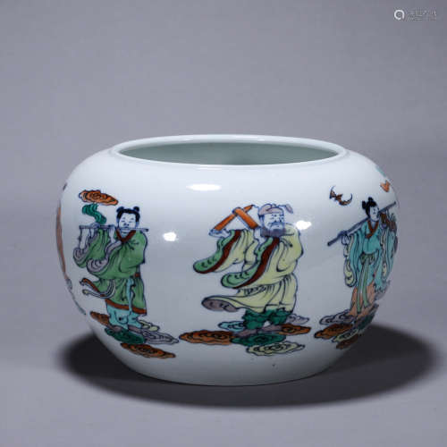 A multicolored eight immortals porcelain jar