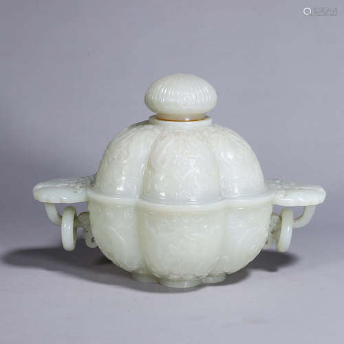 A flower and butterfly Hetian jade double-eared cup