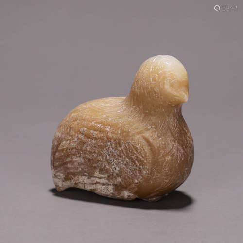 A Hetian jade bird ornament