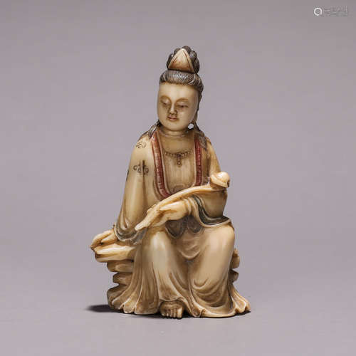 A Shoushan stone Guanyin ornament