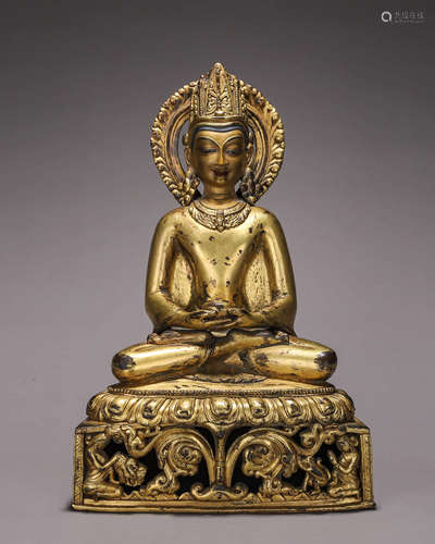 A gilding copper Amitabha buddha statue