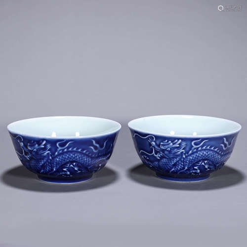 A pair of blue glazed cloud porcelain bowls