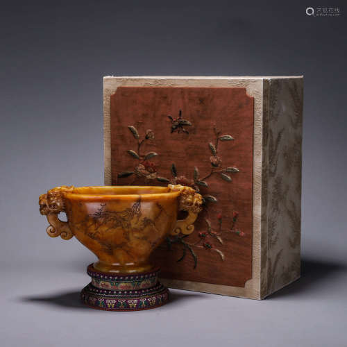 A Tianhuang stone dragon head cup