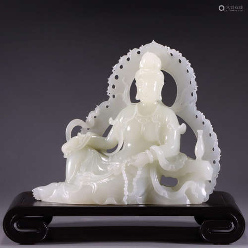 A Hetian jade Guanyin ornament