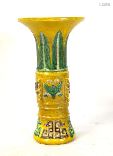 Chinese Susancai Glazed Beaker Vase(Gu)