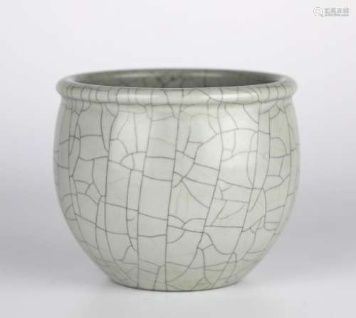 Chinese Celadon Glazed Crackle Bowl