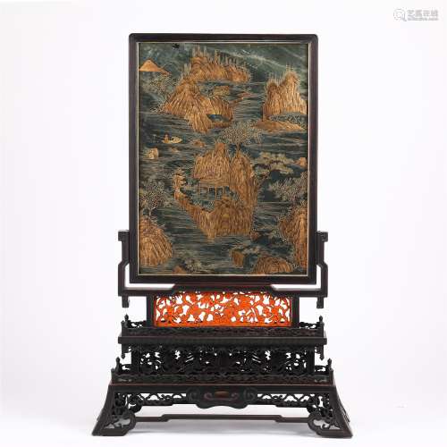 A GOLD PAINTED JASPER TABLE SCREEN