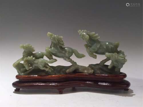 A CHINESE JADE CARVED HORSES ORNAMENTS