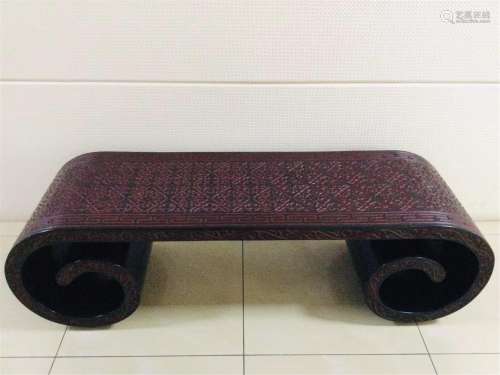 A CHINESE CARVED CLOUD PATTERN LACQUER WOOD TEA TABLE
