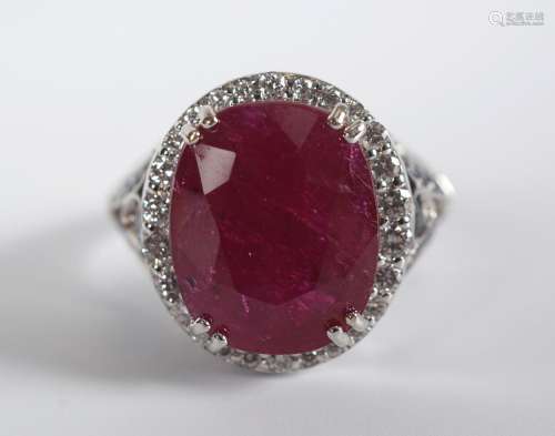 MOZAMBIQUE RUBY RING