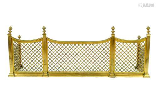 19TH-CENTURY TRELLIS PANELLED FIRE FENDER