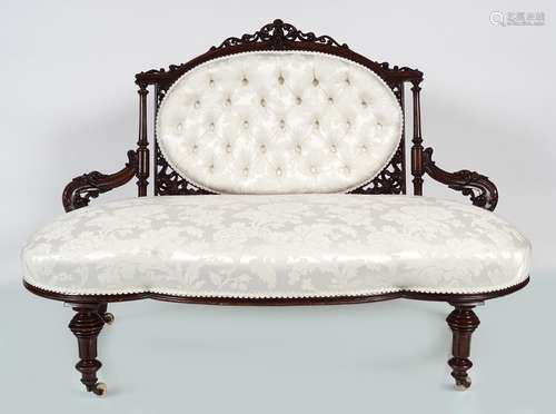 19TH-CENTURY WALNUT SETTEE