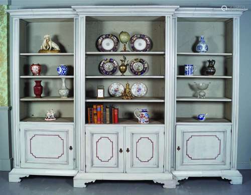 LARGE 19TH-CENTURY PAINTED BREAKFRONT SHELVES
