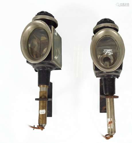 PAIR OF 19TH-CENTURY CARRIAGE LAMPS