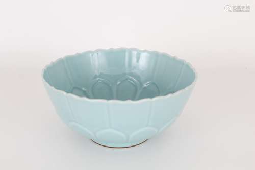 Celadon-Glazed Bowl, Yongzheng Mark