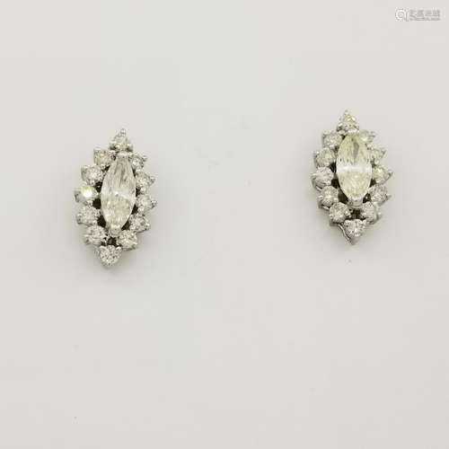 14K White Gold Diamond Earrings