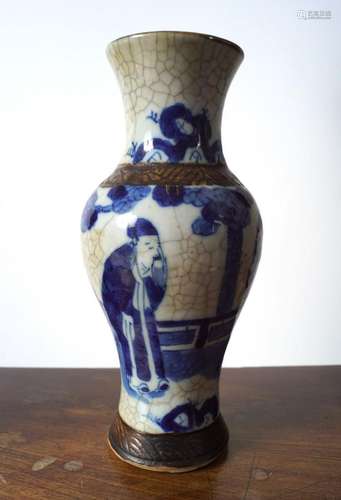 CHINESE QING BLUE AND WHITE VASE