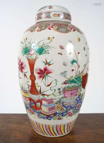 CHINESE KANGXI FAMILLE ROSE VASE