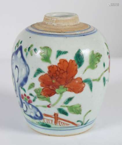 18TH-CENTURY CHINESE FAMILLE ROSE JAR