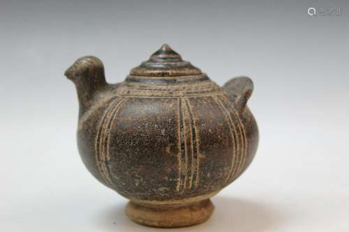 Sawankhalok Bird Jar