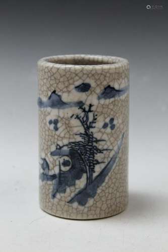 Chinese Crackle Glazed Blue and White Porcelain Brush