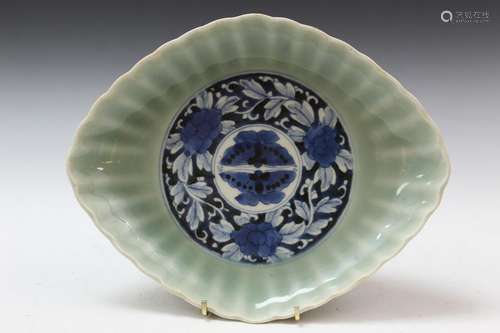 Japanese Celadon Blue and White Porcelain Plate