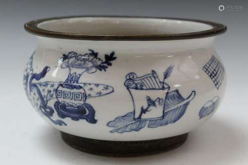 Chinese Blue and White Porcelain Incense Burner