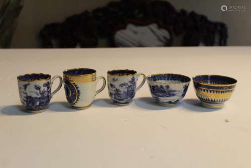 Five Chinese Export Blue and White Cups