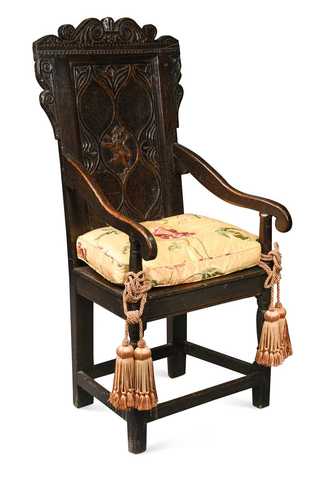 An oak wainscot chair, 17th century,