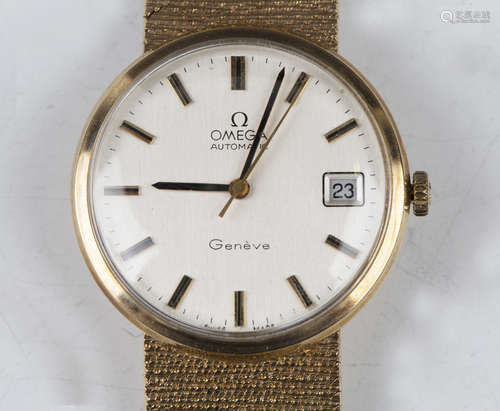 An Omega Automatic 9ct gold gentleman's bracelet wristwatch,...