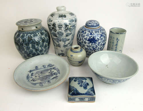 A collection of 18th century and later Chinese blue and whit...