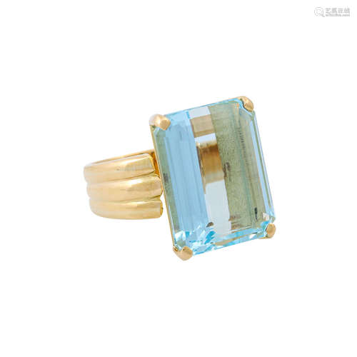 Ring mit Aquamarin von 30 ct,