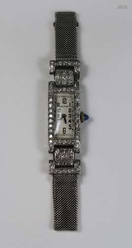 Art Deco Armbanduhr, Waltham, Platin mit Brillanten