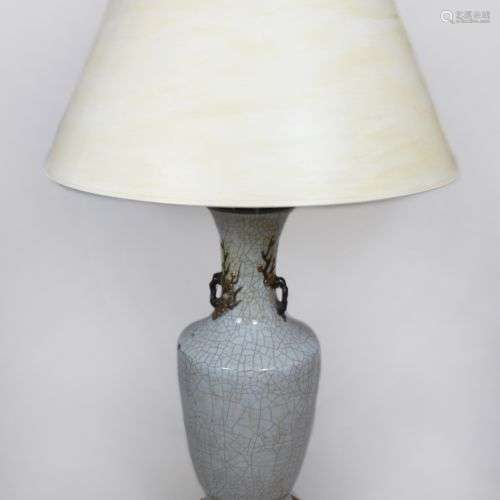 Chinesische Vase Lampe, Craquelee Porzellanvase