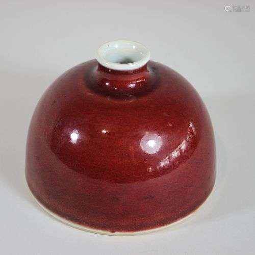 Ochsenblut-Vase, China, Porzellan