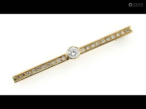14 kt gold brooch with diamonds