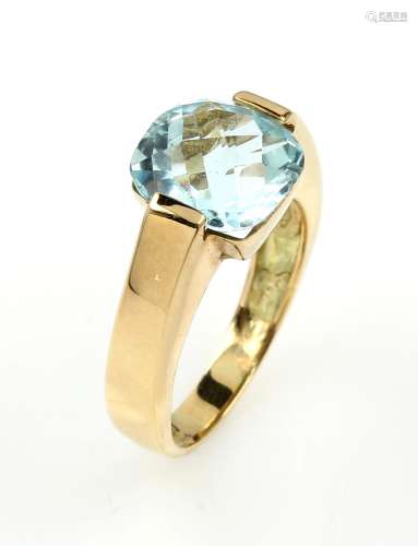 18 kt gold ring with blue topaz