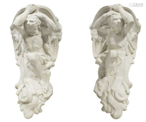 163-Importante paire de motifs en marbre à décor en haut rel...