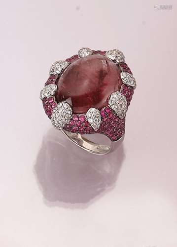 18 kt gold ring with rubies, garnet and brilliants