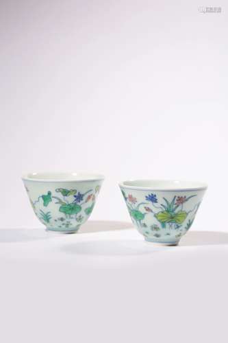 A PAIR OF DOUCAI CUPS.MARK OF YONGZHENG