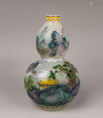 A ENAMELLED GLASS SNUFF BOTTLE .MARK OF YONGZHENG