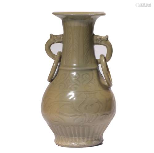 A CELADON-LONG QUAN GLAZED VASE.SONG PERIOD