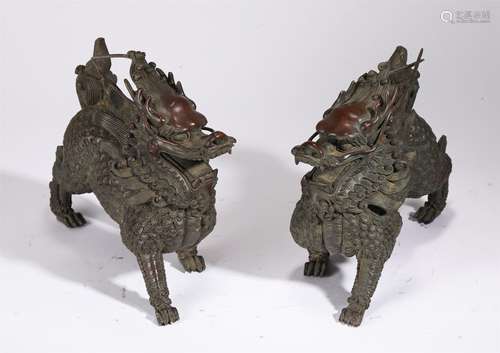 A PAIR OF CHINESE BRONZE FOO-DOGS ORNAMENTS