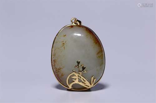 18 K GOLD WRAPPED WHITE JADE PENDANT