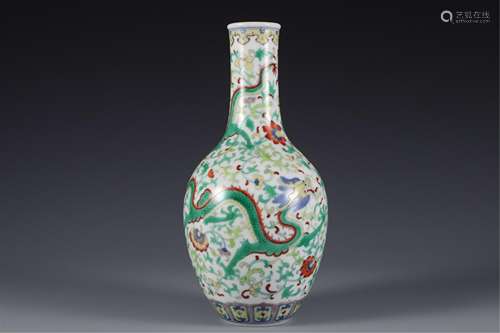 A CHINESE DOUCAI PORCELAIN VASE