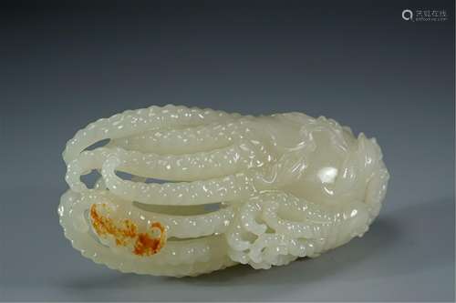 A CHINESE HARDJADE FINGER CITRON